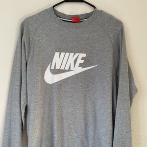 Nike Sweatshirt